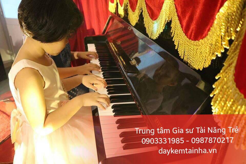 Gia sư dạy đàn Piano tại nhà